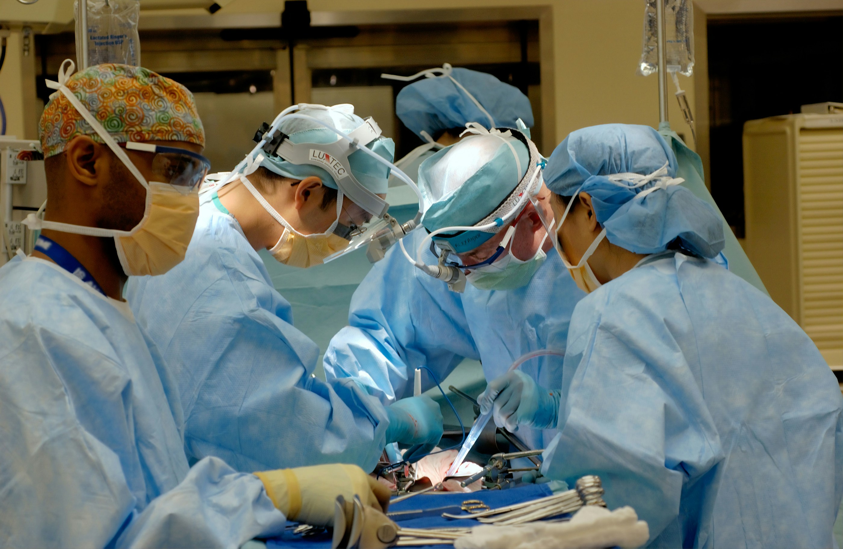 A clinical team working together in an operating room